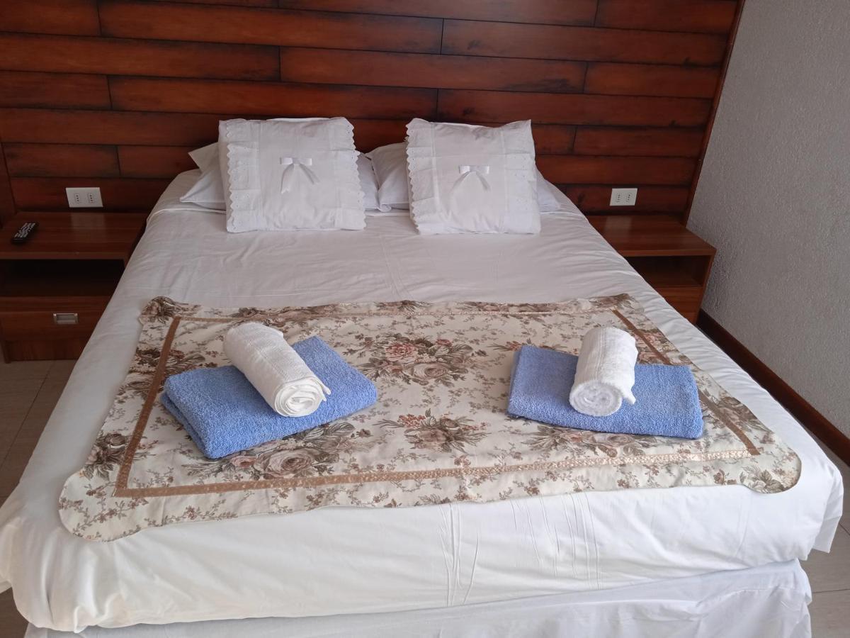 Hostal Jc Puerto Natales Esterno foto
