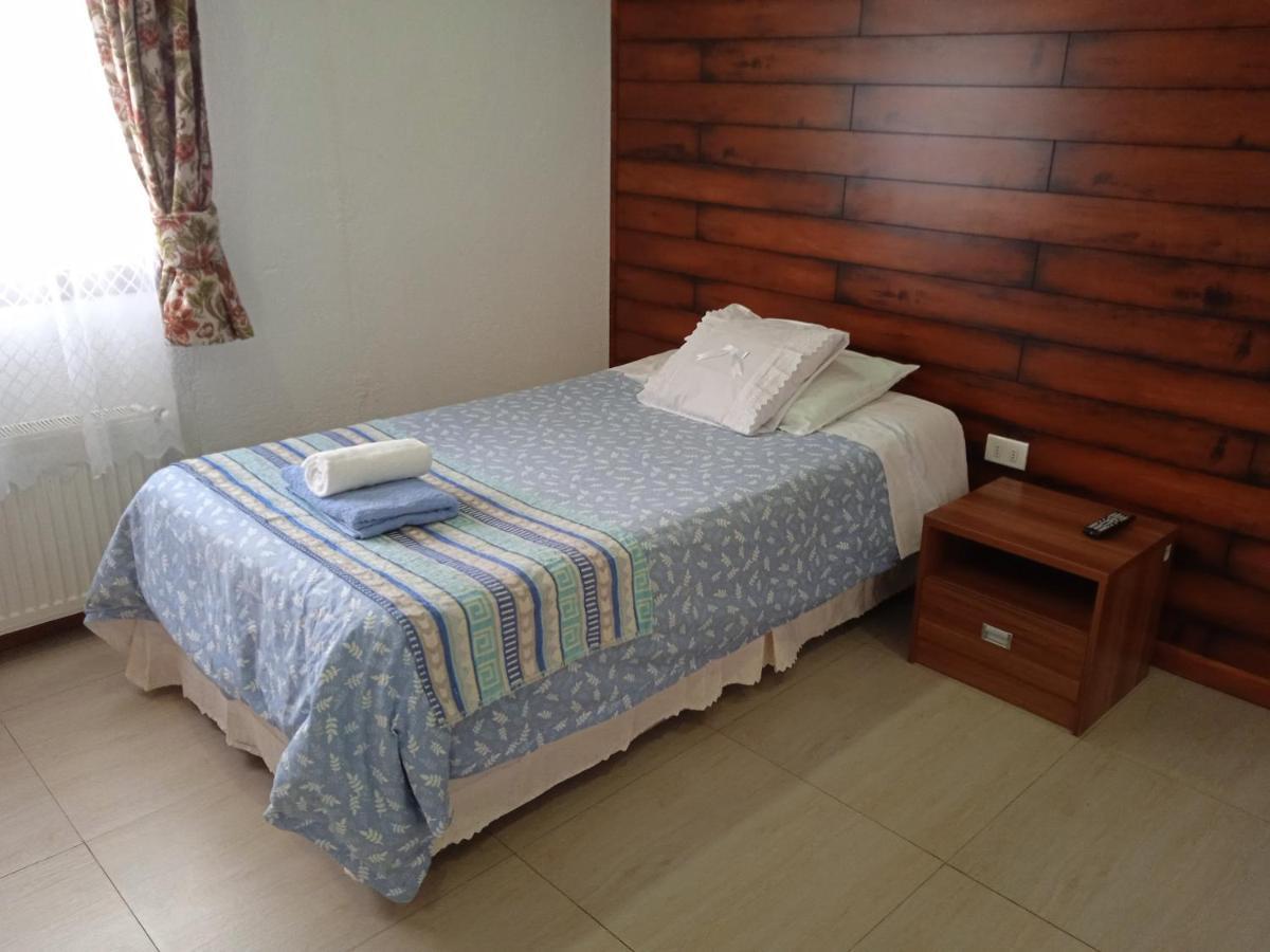 Hostal Jc Puerto Natales Esterno foto
