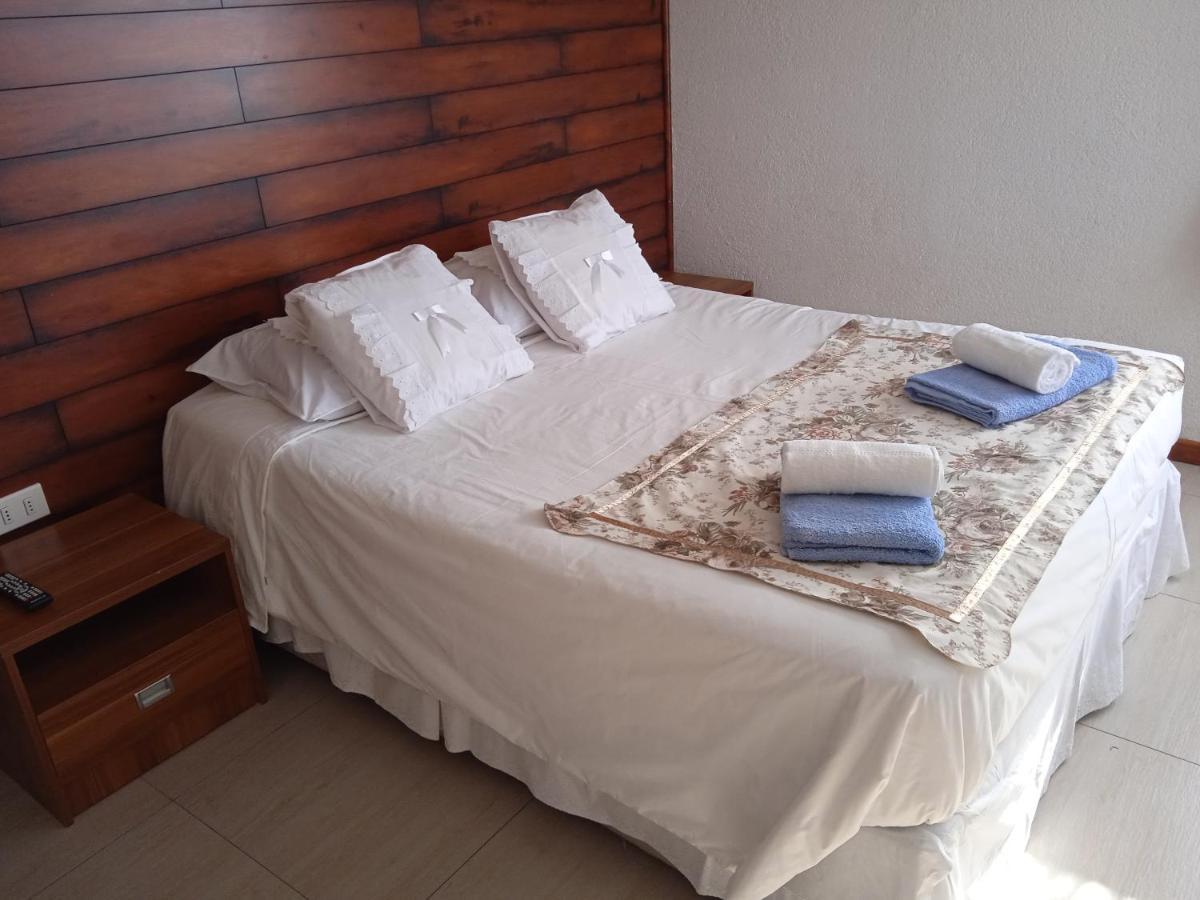 Hostal Jc Puerto Natales Esterno foto