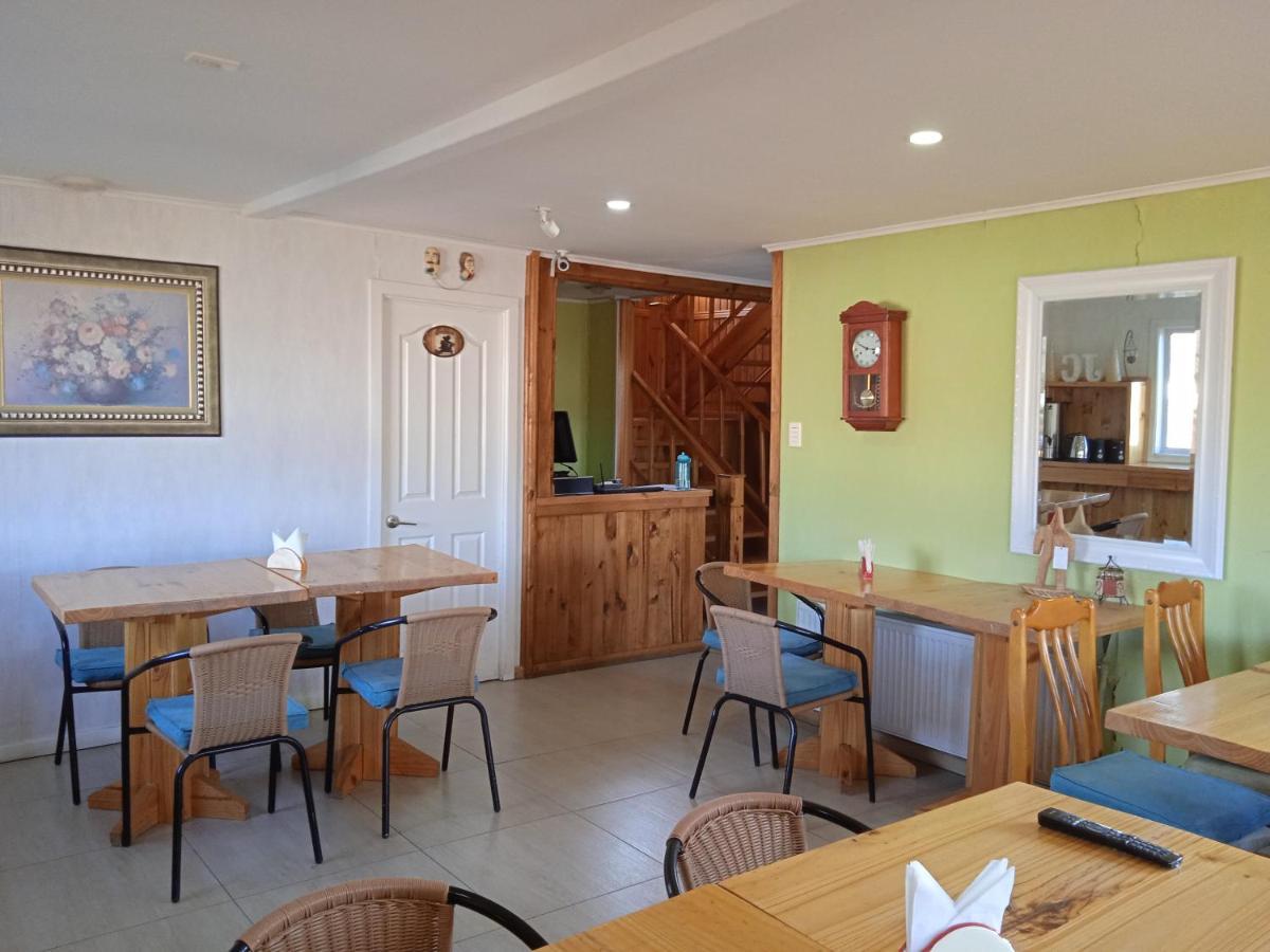 Hostal Jc Puerto Natales Esterno foto